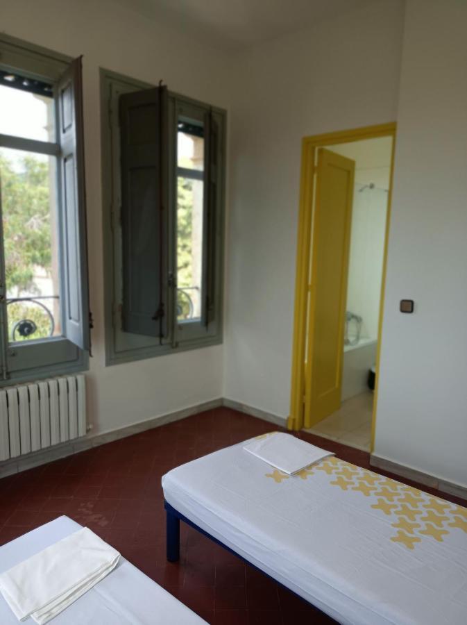 Zweibettzimmer mit Badewanne